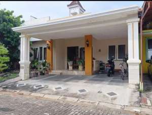 Murah dijual rumah siap huni di gardenia fasum kolam renang lokasi di Gardenia, tersedia melalui melalui situs Olx