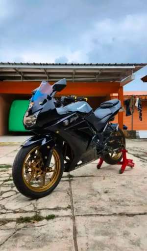 Jual bekas ninja karbu thn 2009,lokasi di Coblong