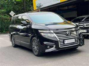 Jual bekas Nissan Elgrand Highway Star 2014 Hitam,lokasi di Jakarta DKI