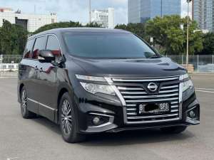 Jual bekas Nissan Elgrand Highway Star 2014 Minivan,lokasi di Jakarta DKI