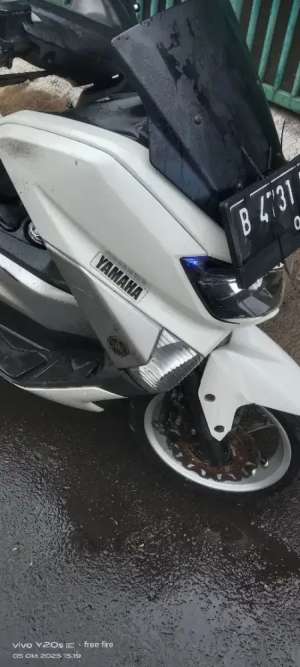 Jual bekas nmax white 2017,lokasi di Tomang