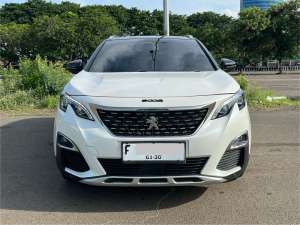 Jual bekas Peugeot 5008 GT Line 2017 Putih,lokasi di Jakarta DKI