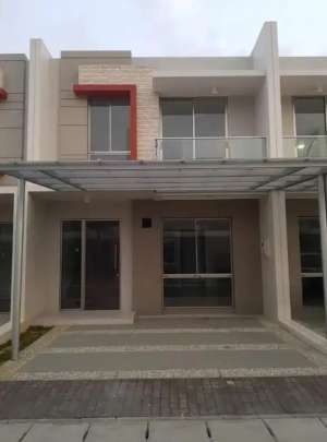 PIK2 Dijual rumah 2 kamar tidur luasn 60 atau 6x10 cluster ada danau , tersedia melalui melalui situs Olx