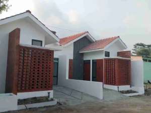 PROMO RUMAH KARANGPLOSO BISA ANGSUR 4 TAHUN , tersedia melalui melalui situs Olx