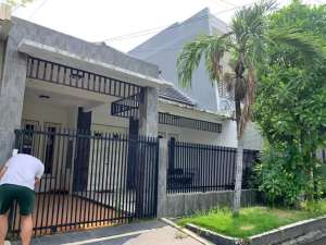 Purimas Siap Huni Bagus Terawat dekat UPN dan MERR , tersedia melalui melalui situs Olx