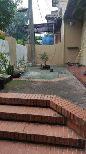 Rumah 2 Lantai Di Mekarsari Depok, Tenang Dan Asri , tersedia melalui melalui situs Olx