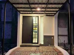 Rumah 2 lantai di Surabaya Timur dekat UPN Merr Sby 400 jutaan termurah seSurabaya bonus honda beat dijual , tersedia melalui melalui situs Olx