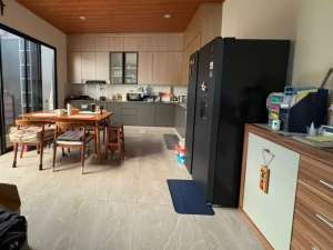 Rumah 2 Lantai Full Renovasi Nara Village Gading Serpong BSD City Tangerang Banten AXKTL , tersedia melalui melalui situs Olx