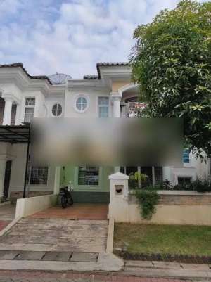 Rumah 2 Lantai Kenari Golf, Pantai Indah Kapuk, Suda Renovasi , tersedia melalui melalui situs Olx