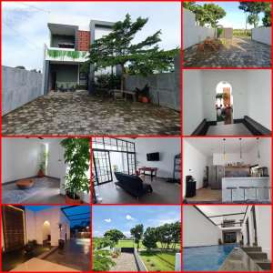 Rumah 2 lantai tanah luas dengan kolam renang sidomoyo godean , tersedia melalui melalui situs Olx