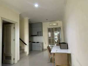 Rumah 6x15 Semi Furnished SHM di Green Lake City Cluster Europe , tersedia melalui melalui situs Olx