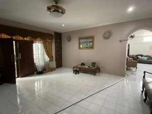 Rumah Asri Tanah Luas 15 Menit ke Gerbang Tol Halim 3 Siap KPR J-41396 , tersedia melalui melalui situs Olx