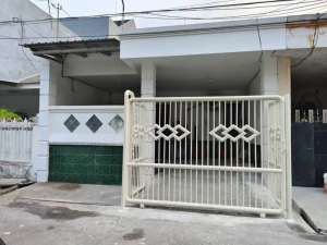 RUMAH BABATAN PANTAI SUDAH RENOV, SIAP HUNI, ADA CCTV , tersedia melalui melalui situs Olx