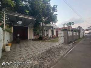 Rumah Bagus 5 Kamar Halaman Luas 2 Menit Ke Stasiun Purwokerto , tersedia melalui melalui situs Olx