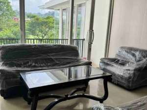 Rumah Bagus Candi Golf Jangli Semarang, Semi Furnished , tersedia melalui melalui situs Olx