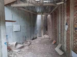 Rumah Bagus Lokasi Fantastis Di Perumahan Elit Cipinang , tersedia melalui melalui situs Olx