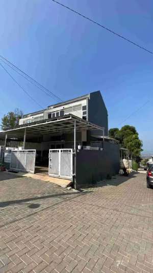 RUMAH BARU 2 LANTAI DI CILENYI CINUNUK BANDUNG , tersedia melalui melalui situs Olx