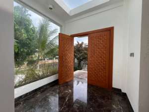 Rumah Baru Modern Tropical Minimalis , tersedia melalui melalui situs Olx