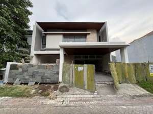 Rumah Baru Pakuwon City San Antonio Luas 240m2 , tersedia melalui melalui situs Olx