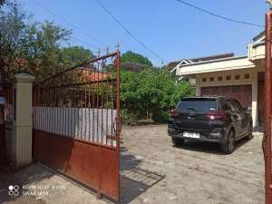Rumah Besar CIREBON PLERET Mobil Masuk , tersedia melalui melalui situs Olx