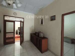 Rumah Besar Siap Huni Taman Malaka Duren Sawit Jakarta Timur , tersedia melalui melalui situs Olx