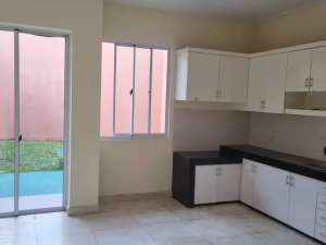 Rumah Cluster exclusive di Lebak bulus. , tersedia melalui melalui situs Olx