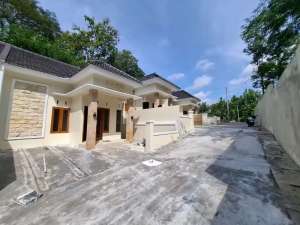 Rumah Cluster Sleman Harga 350 JutaNyaman untuk Hunian Jangka Panjang , tersedia melalui melalui situs Olx