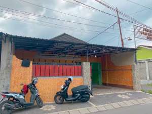 Rumah di Rembiga belakang Same Hotel , tersedia melalui melalui situs Olx