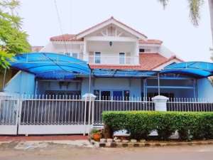 Rumah Dijual Cipayung Raya. Komplek. Dkt Tol. BBS Banjir. NEGO , tersedia melalui melalui situs Olx