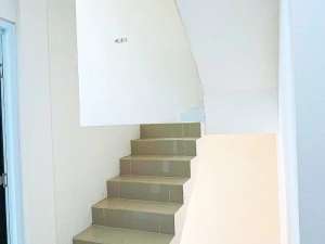 RUMAH DIJUAL DI CILANGKAP CIPAYUNG JAKARTA TIMUR ROOFTOP AR131 , tersedia melalui melalui situs Olx