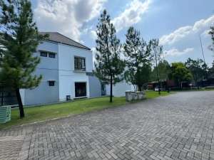 RUMAH DIJUAL DI KEDATON BSB SEMARANG BANYAK PILIHAN RUMAH MEWAH lokasi di KEDATON BSB SEMARANG BANYAK PILIHAN 0822.5757.2900, tersedia melalui melalui situs Olx