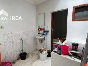 RUMAH DIJUAL DI SOLO DEKAT PAKUWON MALL SOLO BARU FULL FURNISHED , tersedia melalui melalui situs Olx