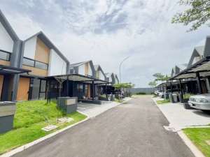 Rumah Hadap Selatan 15 menit ke Stasiun Cibitung Dibantu KPR J-32078 , tersedia melalui melalui situs Olx