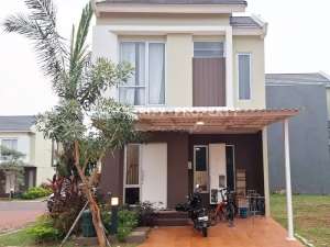 Rumah Langka Posisi Hoek Hook di Cluster Malibu Paramount Gading Serpong , tersedia melalui melalui situs Olx