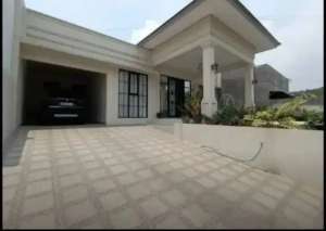 Rumah MEWAH American CLASSIC dijual di SETIABUDI Bandung , tersedia melalui melalui situs Olx