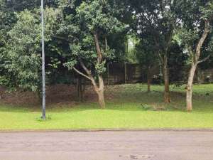 Rumah Mewah Baru Renovasi Siap Huni Ada Kolam Renang , tersedia melalui melalui situs Olx