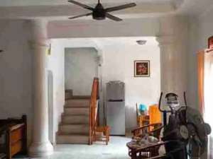 rumah mewah bgt, di Bintara , tersedia melalui melalui situs Olx