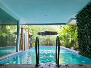 RUMAH MEWAH DIJUAL DI KOMPLEKS UNILEVER PESANGGRAHAN ADA KOLAM RENANG , tersedia melalui melalui situs Olx