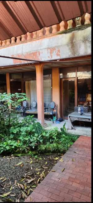 Rumah Mewah Luas Jl. Supratman BandungLT 832 m, LB 500 m , tersedia melalui melalui situs Olx