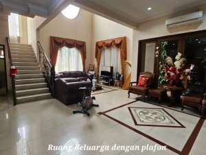 Rumah Mewah Luas Taman Giri Loka Bsd Full Furnish , tersedia melalui melalui situs Olx