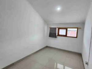 Rumah Minimalis 2 Lantai Serua Siap Huni , tersedia melalui melalui situs Olx