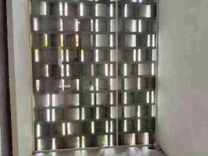 RUMAH MININIMALIS 2 LANTAI MURAH DI PERUMAHAN CENTRAL PARK MERR KEC. GUNUNG ANYAR , tersedia melalui melalui situs Olx