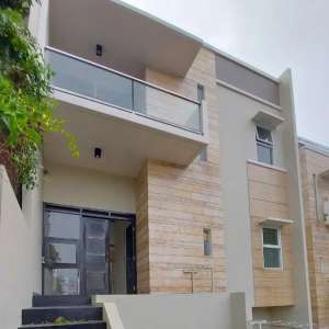 RUMAH MODERN MINIMALIS DI SETIABUDI PONDOK HIJAU INDAH. BANDUNG UTARA. , tersedia melalui melalui situs Olx