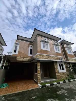 Rumah Murah Dalam Cluster Dekat Kampus UII Jakal , tersedia melalui melalui situs Olx