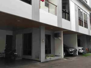 Rumah Murah lokasi strategis di karang Anyar Mangga besar Jakartapusat , tersedia melalui melalui situs Olx