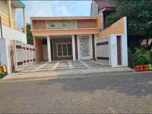 rumah murah luas 350 hanya 50 m dari jalan raya dekat ciputra citra garden dan dekat akses jalan tol carport 2 mobil siap huni , tersedia melalui melalui situs Olx