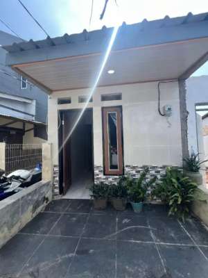 Rumah murah mezanin Ciledug depan ramayan plaza lokasi di Jl ciledug raya depan ramayana wa 081290906962, tersedia melalui melalui situs Olx