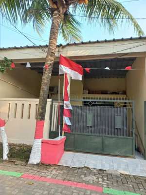 Rumah SHM Hadap Utara Dibantu KPR dekatRS INSAN NUSANTARA J-30733 , tersedia melalui melalui situs Olx