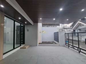 RUMAH SIAP HUNI, DESAIN MODERN, 10 MENIT KE KAMPUS UPN , tersedia melalui melalui situs Olx