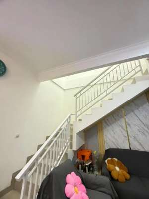 RUMAH STRATEGIS BEKASI UTARA BEBAS BANJIR HARGA DIBAWAH PASARAN lokasi di Prima Harapan Regensi Cluster Vettore Bekasi Utara, tersedia melalui melalui situs Olx